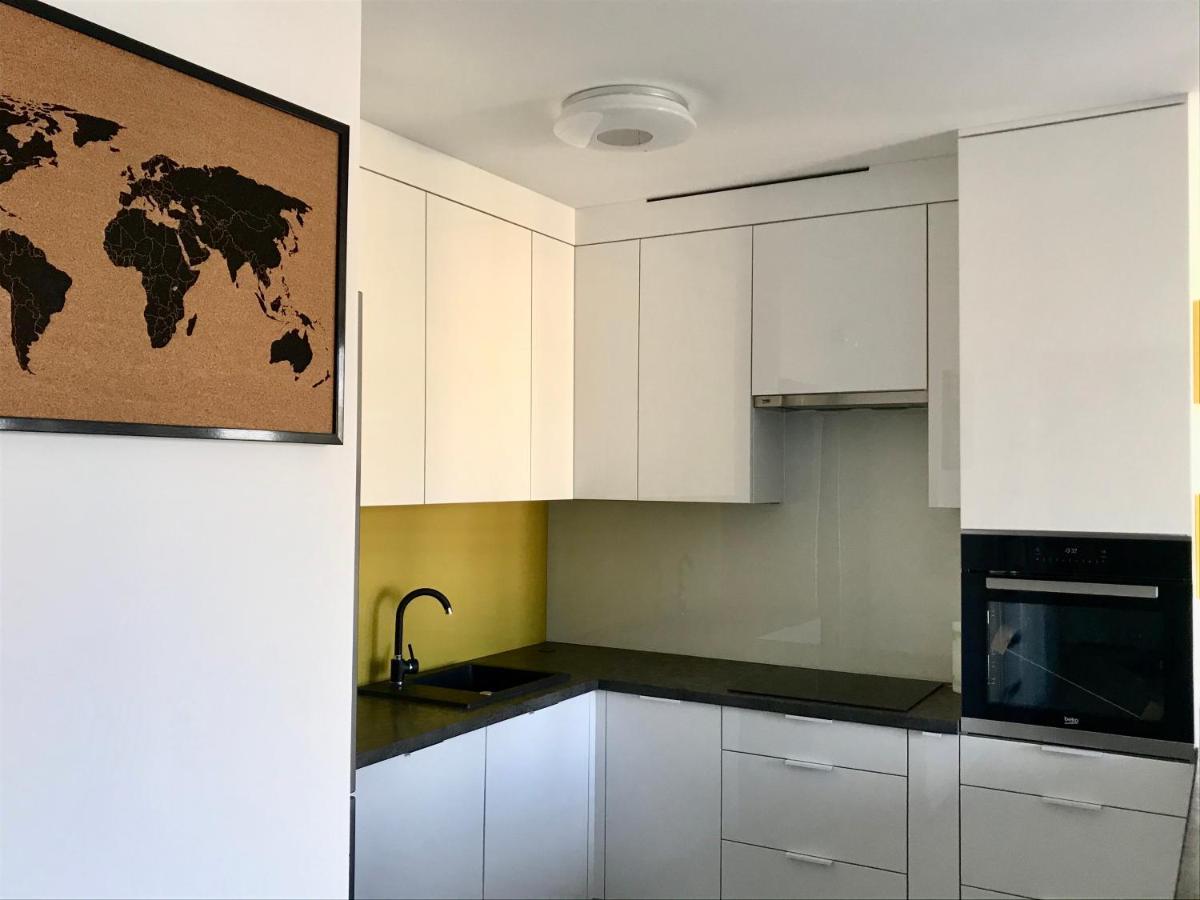 Apartament Julia Apartment Скерневице Екстериор снимка